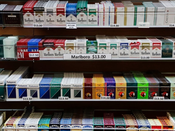 Spanyolország tiltja a dohányzást a teraszokon és a strandokon az új dohányzásellenes törvény értelmében