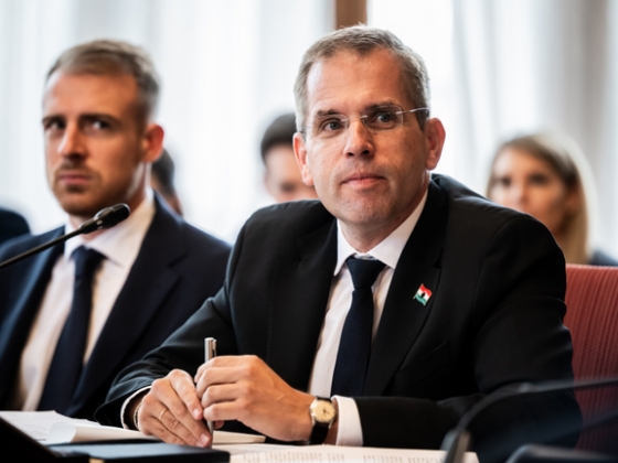 Nyolc javaslattal állt elő a kormány, rendkívüli ülést hívhatnak össze