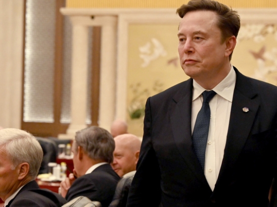 Elon Musk nekiment Christopher Nolannek, és elkészítené a saját, „történelmileg hiteles” Odüsszeiáját