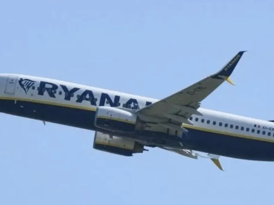 „Mindig ezt hallom” – megszólalt a férfi, akit csaknem kiszippantott a Ryanair gépének ablakán a légnyomáskülönbség