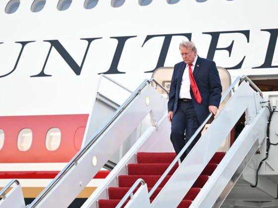 Ennyi volt: máris lecserélték Trump új elnöki gépét