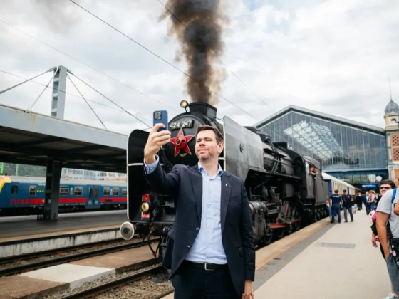 Két új tramtrain, új HÉV-flotta, vonalgyorsítások – megnéztük, mit rejt a kormány beharangozott mega-vasútfejlesztési csomagja
