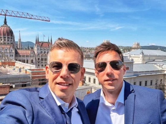 Női magazinok és szerelmes rajongók bálványai: a Tisza személyes politikájának „forradalma”