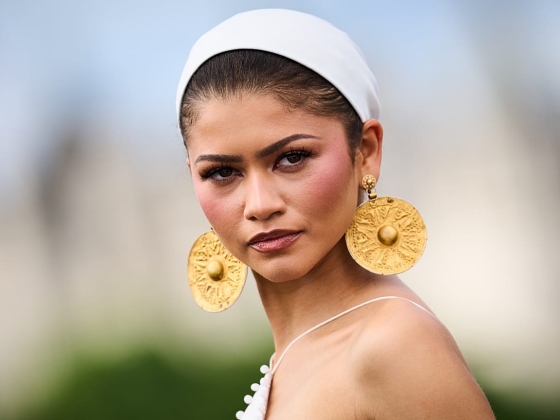 Zendaya ősi iráni fülbevalói vitákat kavarnak a kifosztott műtárgyakról