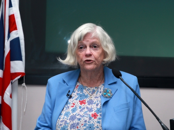 Megrázó részletek derültek ki a volt brit miniszter, Ann Widdecombe meggyilkolásáról