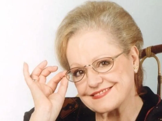 Cserháti Zsuzsa ma 23 éve ment el: képeken a felejthetetlen legenda