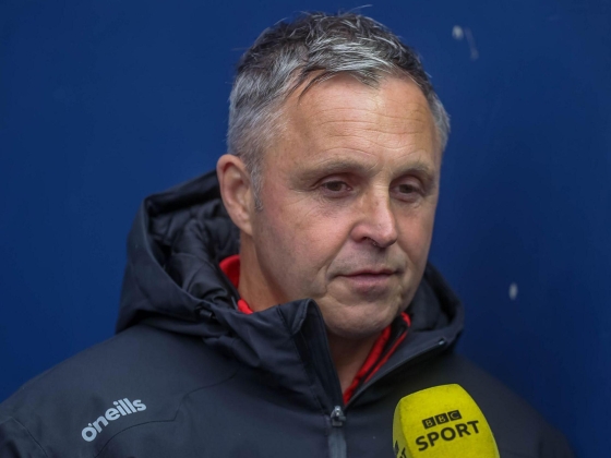 A St Helens főnöke, Rowley egy nappal a derbi előtt elhagyja a klubot