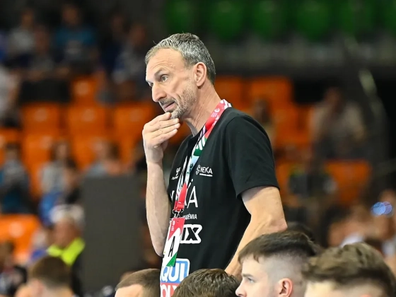 A juniorokkal Eb-győztes Sótonyi László a férfi kézilabda-válogatott kapitánya