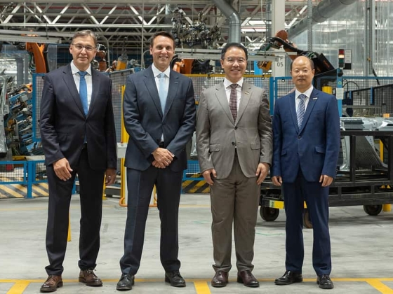 A Ford bejelentette az együttműködést a Geely-vel: a kínai Ford spanyolországi gyárát használja