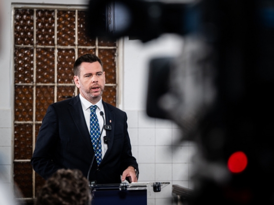 Újabb helyről támadják Vitézy Dávidot és a vasútfejlesztési programot
