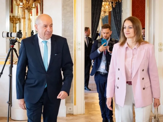 Forsthoffer Ágnes Sulyok Tamással egyeztetett a Sándor-palotában
