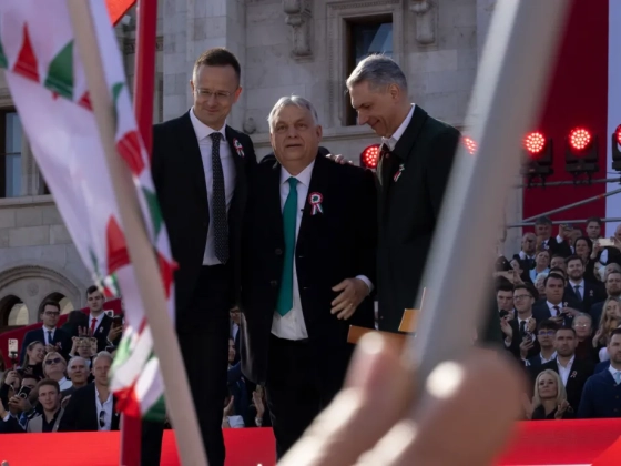 Nemcsak a Fidesz van válságban, de a húsz éven át épített hálózata is halálos sebeket kap