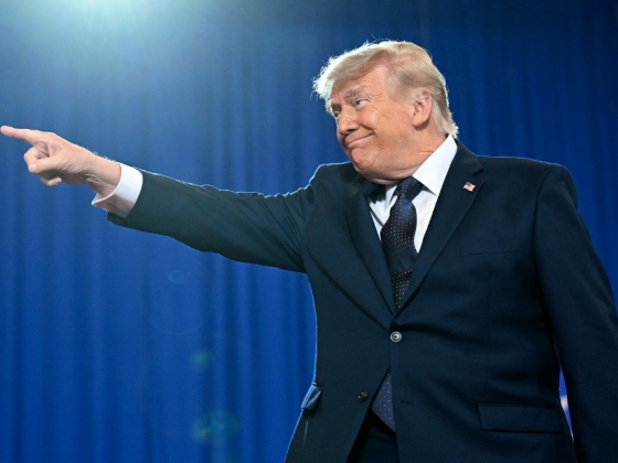 Trump új vámokat vetett ki több mint 80 országra