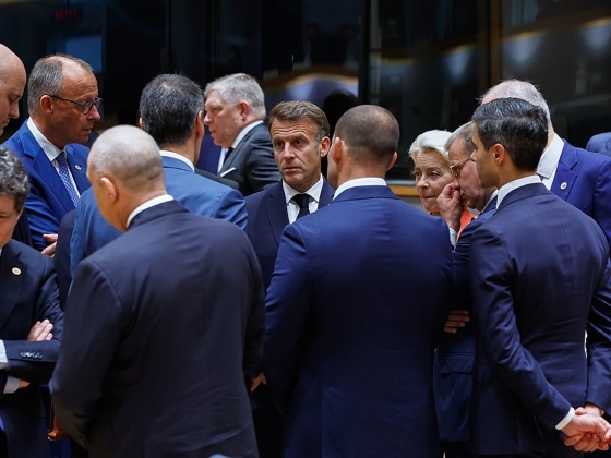 A kaotikus szankciós tárgyalások repedéseket tárnak fel az EU és Oroszország frontján