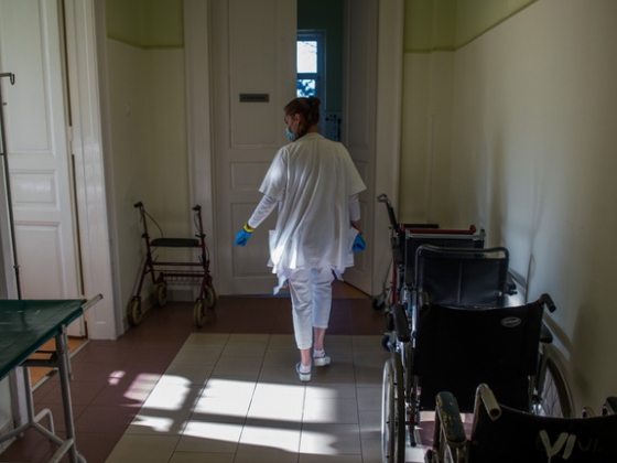 Tíz ápoló is felmondott a János kórház Kútvölgyi tömbjében, veszélybe kerülhet az ellátás