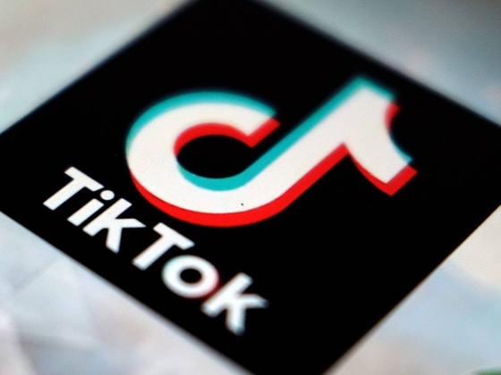 Az EU megállapította, hogy a TikTok nem tudta megvédeni a gyermekek fiókjainak védelmét a felnőttektől
