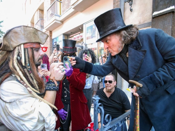 Fotók: Cosplayers At SDCC 2026 (és Johnny Depp mint Ebenezer Scrooge)