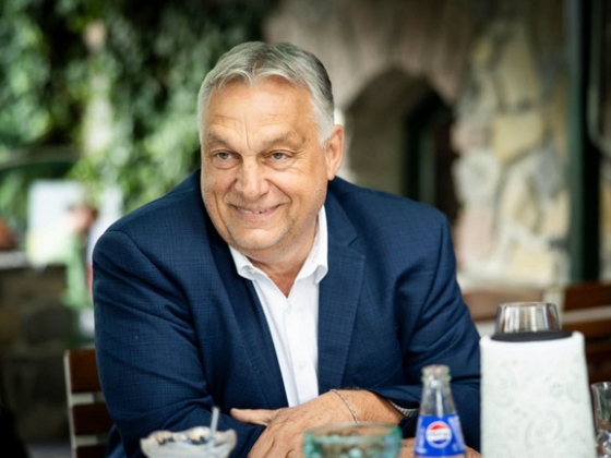 Orbán Viktor három szóval üzent Tusványosról