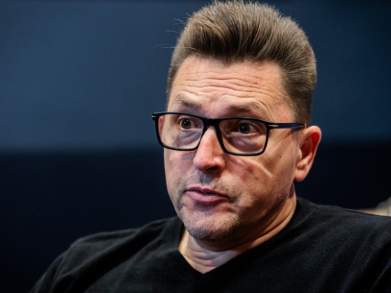 Először szólalt meg Ákos a műtéte után, az utolsó kenetet is felvette