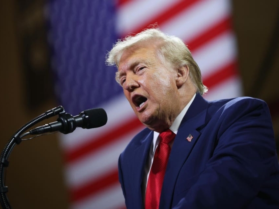 Trump vámokkal fenyegeti az EU-t az amerikai technológiai óriások elleni pénzbírságok megtorlásaként