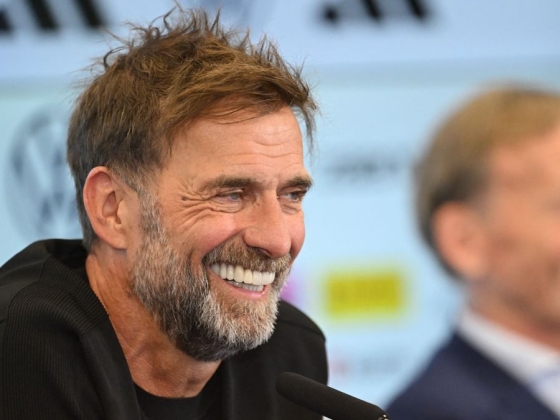 Németországban áll össze a liverpooli sikergárda, Lőw Zsolt viszont nem kapott helyet