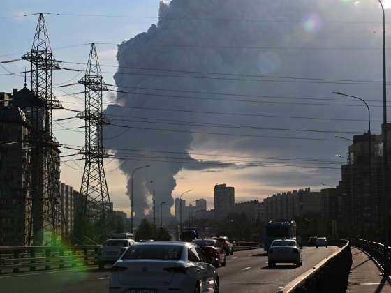 Lángokban áll a kulcsfontosságú orosz létesítmény, kegyetlen csapást mértek rá az ukránok