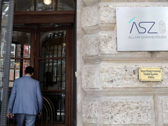 Az ÁSZ ellenőrzi a kormányt, nem pedig fordítva – kőkemény választ kapott a számvevőszéktől Magyar Péter