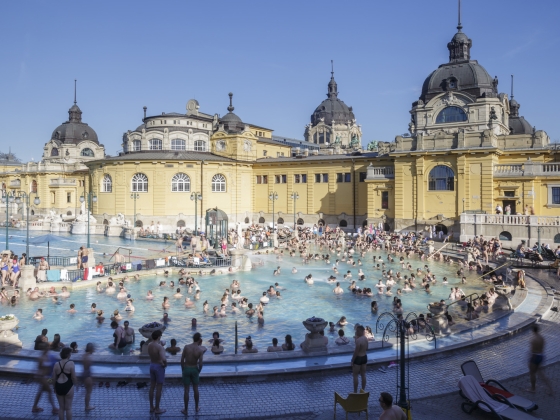A fürdők és a vásárcsarnokok is a budapesti turizmus új kitörési pontjai lehetnének