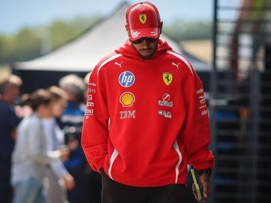 Magába roskadt a Hungaroringen Lewis Hamilton, vizsgálatot indítottak ellene