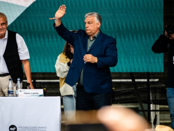Orbán Viktor Tusványoson: Elnézést kell kérnem önöktől, az országot felforgató miniszterelnök a mi sorainkból érkezett