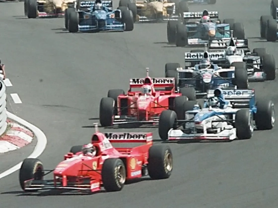 Schumacher mindenkit sokkolt, a világbajnok eltűnt, a Ferrari sztárja majdnem meghalt a Hungaroringen