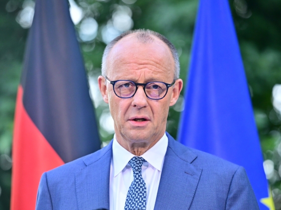 Kormányzati káosz, alkotmányellenesnek tűnő lépések, önkénynek titulált döntések - Áll a bál Berlinben