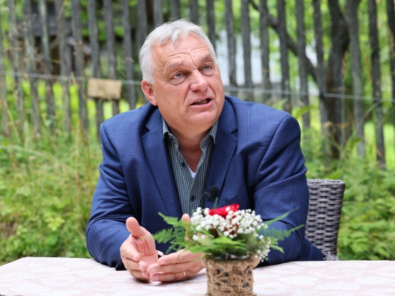 "Én ismertem az új miniszterelnököt, mert tőlünk jön" - Orbán Viktor elárulta a Blikknek, miért nem ült be a parlamentbe - exkluzív interjú - videó