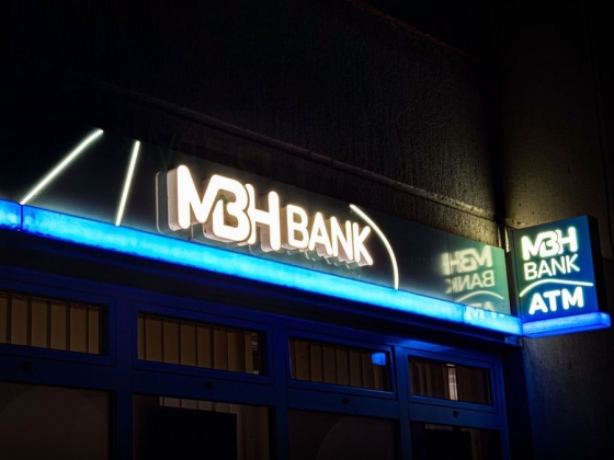 A betéti kamatokat is elérte a jegybank kamatcsökkentése