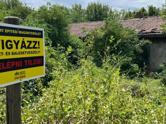Vitézy embere szerint haladéktalanul neki kell látni a bontásnak a Tatai úti horrortelepen, a Főváros vezetése hallgat