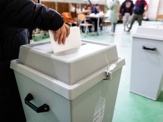Az AI ontotta a hülyeségeket magából a magyar választásokkal kapcsolatban