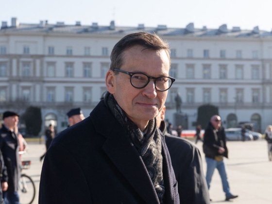 Kivált egy frakció a lengyel jobboldali PiS-ből