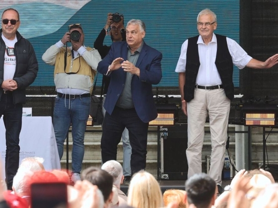 Így búcsúzott Tusványostól Orbán Viktor + videó