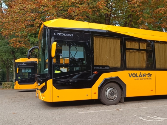 Vitézy Dávid: 290 busz állt alkatrészhiány miatt májusban,  most 170