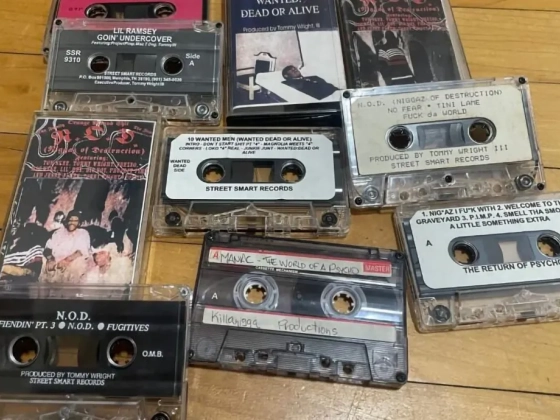 A legenda szerint halott lelkek vannak bezárva ezekbe a rapkazettákba