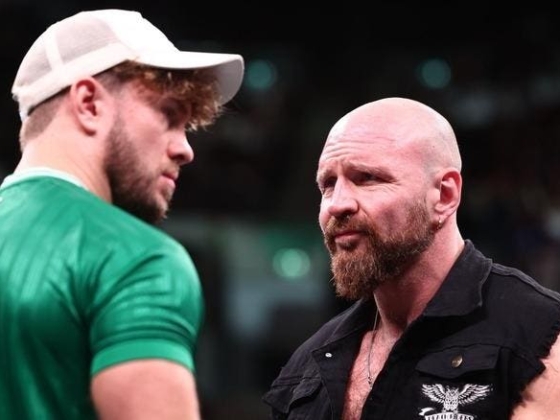 Az AEW Redemption 2026 eredménye, hogy a Young Bucks legyőzte a civakodó Ospreayt és Moxleyt