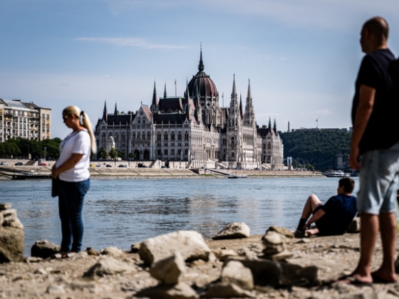 Rekordot dönthet a Duna, soha ilyen alacsony nem volt a vízállása Budapestnél