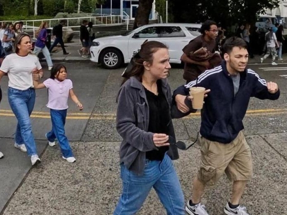 Három meghalt és többen megsérültek a seattle-i Space Needle melletti ételfesztiválon történt lövöldözésben