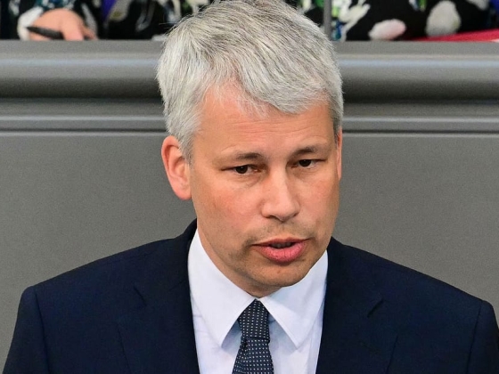 Steffen Bilger új szövetségi közlekedési miniszter: így működik Patrick Schnieder utódja
