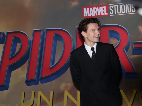 Tom Holland szerint néhány filmje annyira szar volt, hogy nem szívesen reklámozta őket