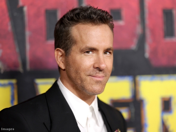 Ryan Reynolds órákig fotózkodott jelmezben a Comic-Conon, és senki sem ismerte fel