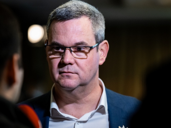Takács Péter szerint Magyar Péter miatt terjed futótűzként a testszégyenítés Magyarországon