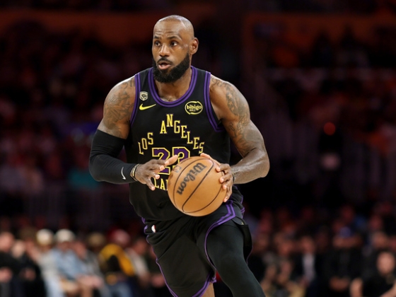 Megvan, hányas mezszámban játszik új csapatában LeBron James