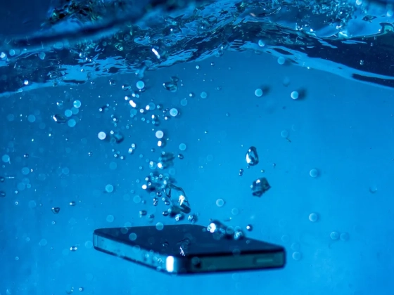 A vízálló telefon nem is annyira vízálló, mint gondolnánk
