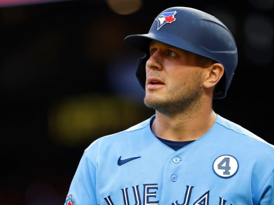 A Blue Jays üzenetet küld Dalton Varsho-nak, mivel a 100 millió dolláros üzlet elcsúszik